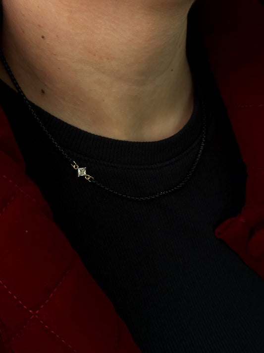 ROCIO BLACK/WHITE NECKLACE