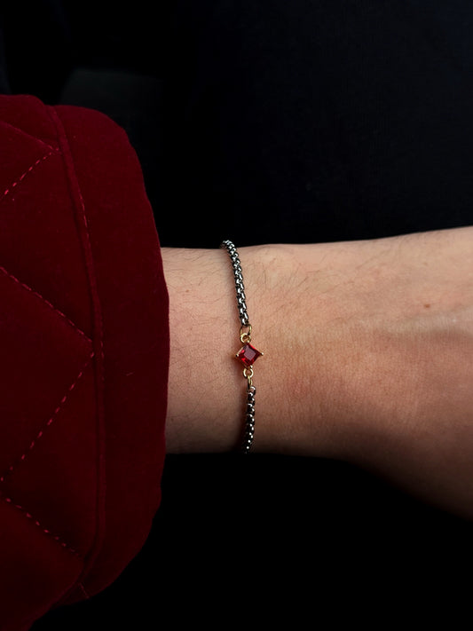 ROCIO SILVER/RED BRACELET