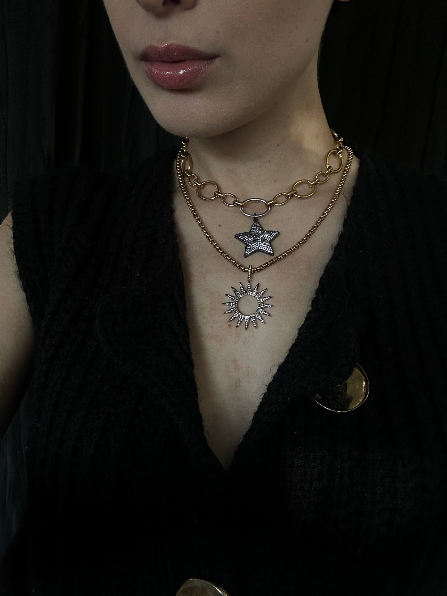 BLACK STAR NECKLACE