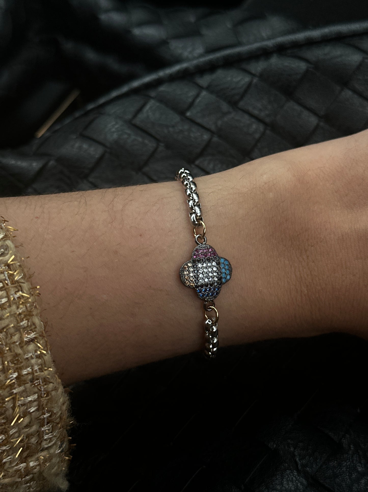 BLACK CLOVER BRACELET