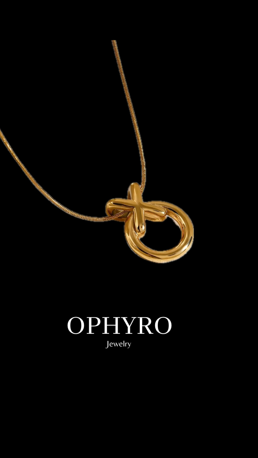XOXO NECKLACE