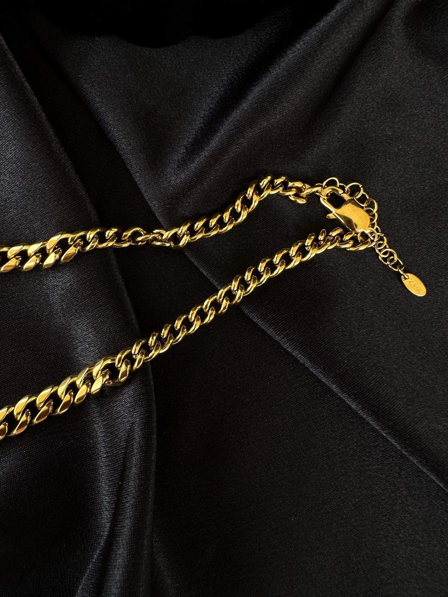 MARGOT NECKLACE