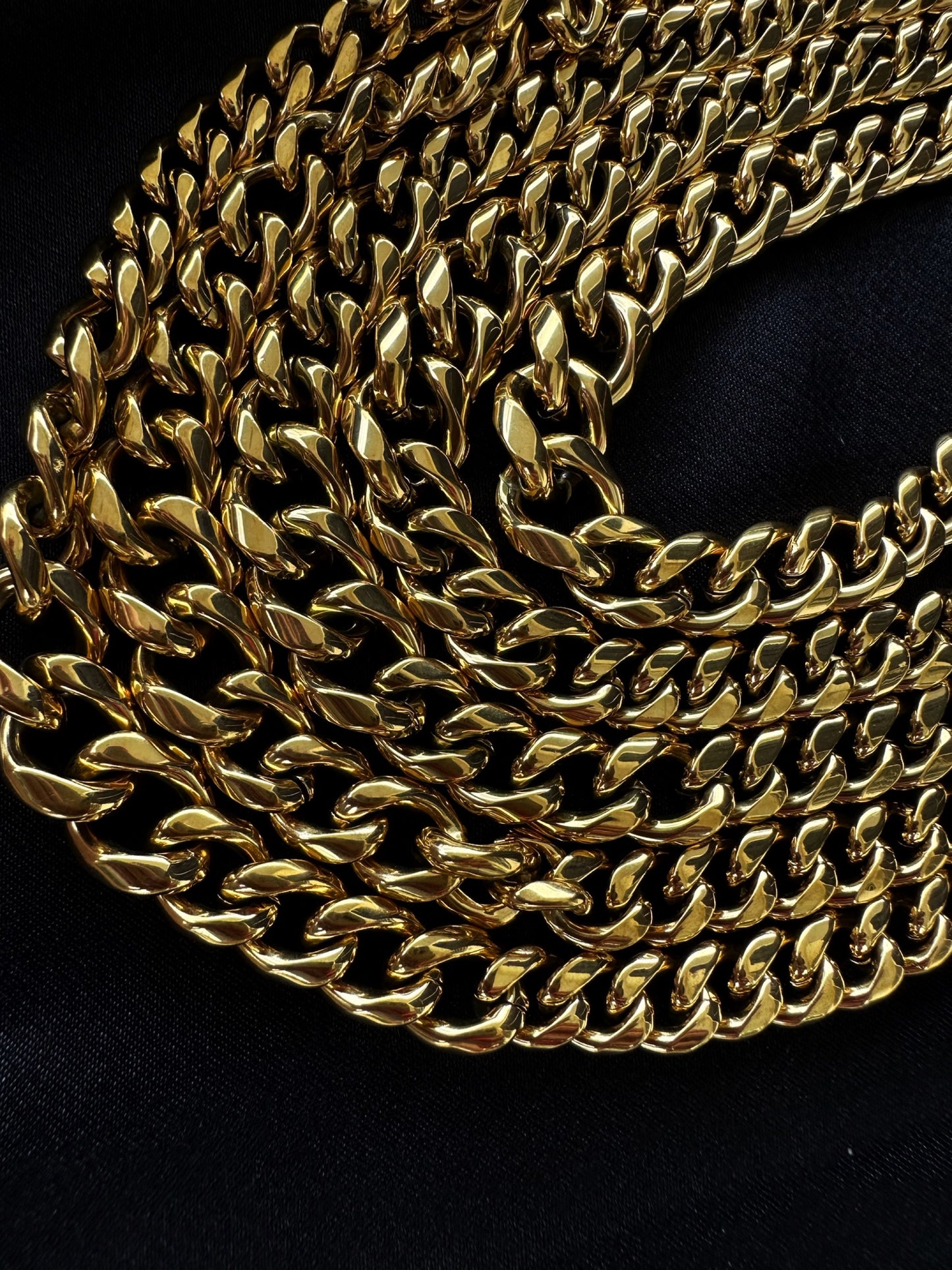 MARGOT NECKLACE