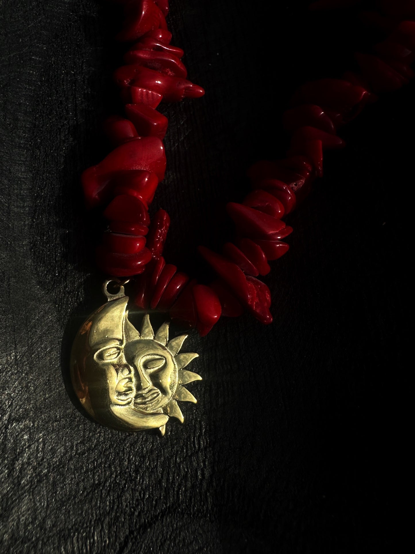 SUNLIGHT NECKLACE