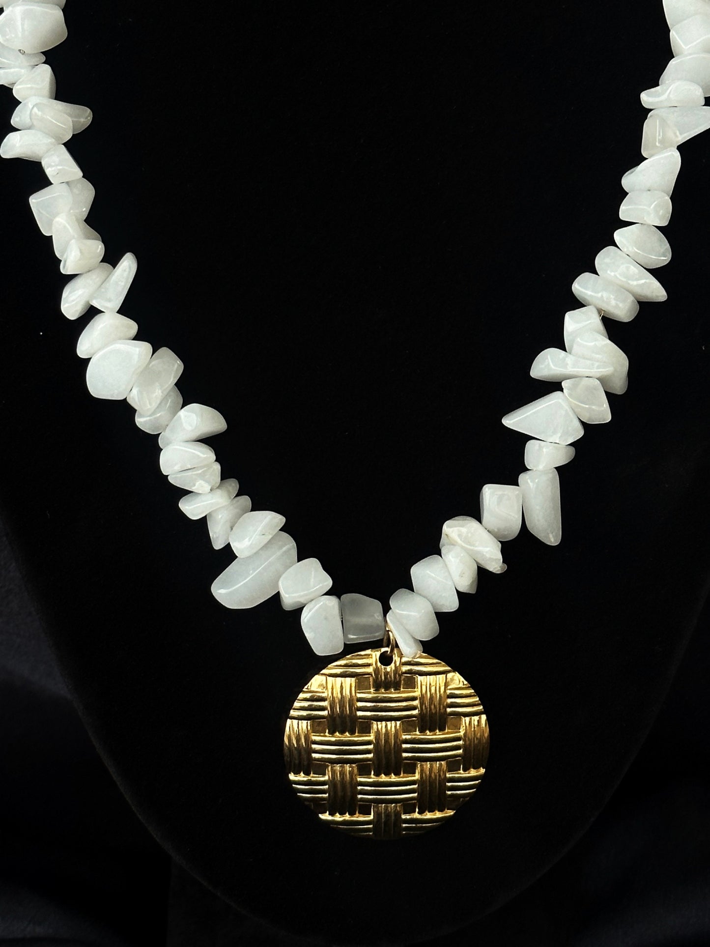 GRETA NECKLACE