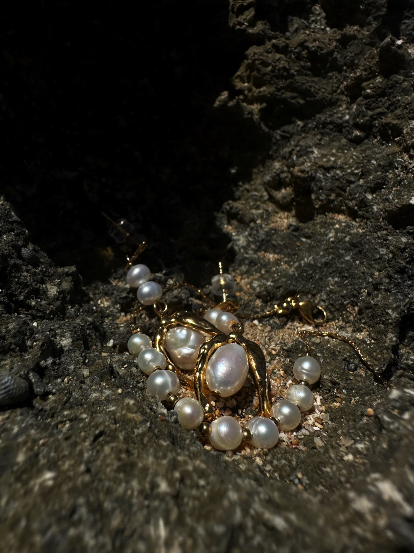 AQUA EARRINGS