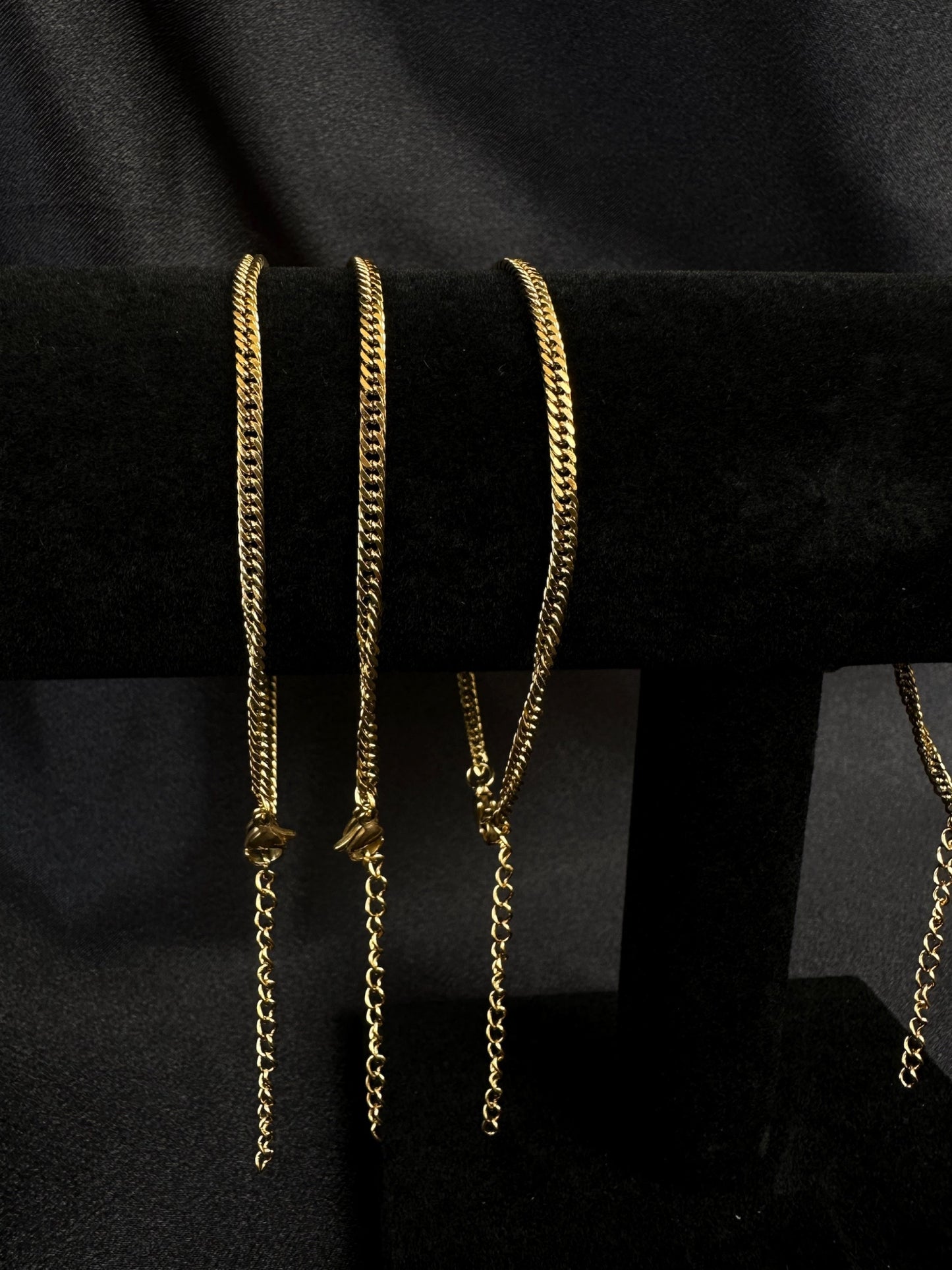 MAR ANKLETS