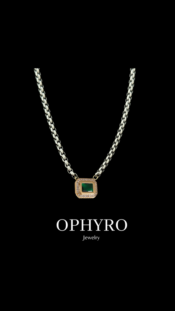 ESMERALDA NECKLACE