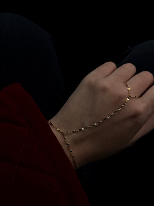 LOU HANDCHAIN BRACELET