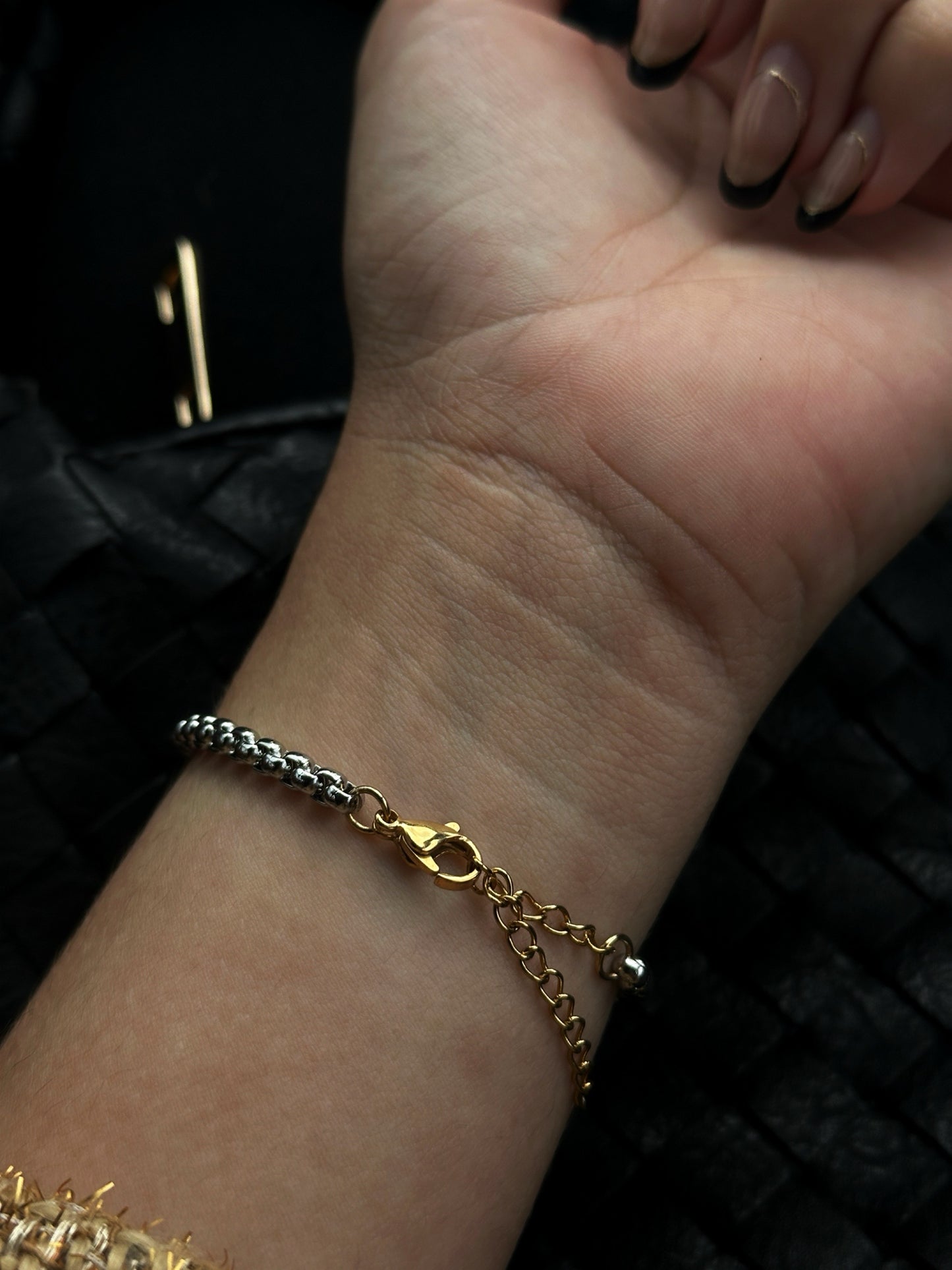 SHIMER PAU BRACELET