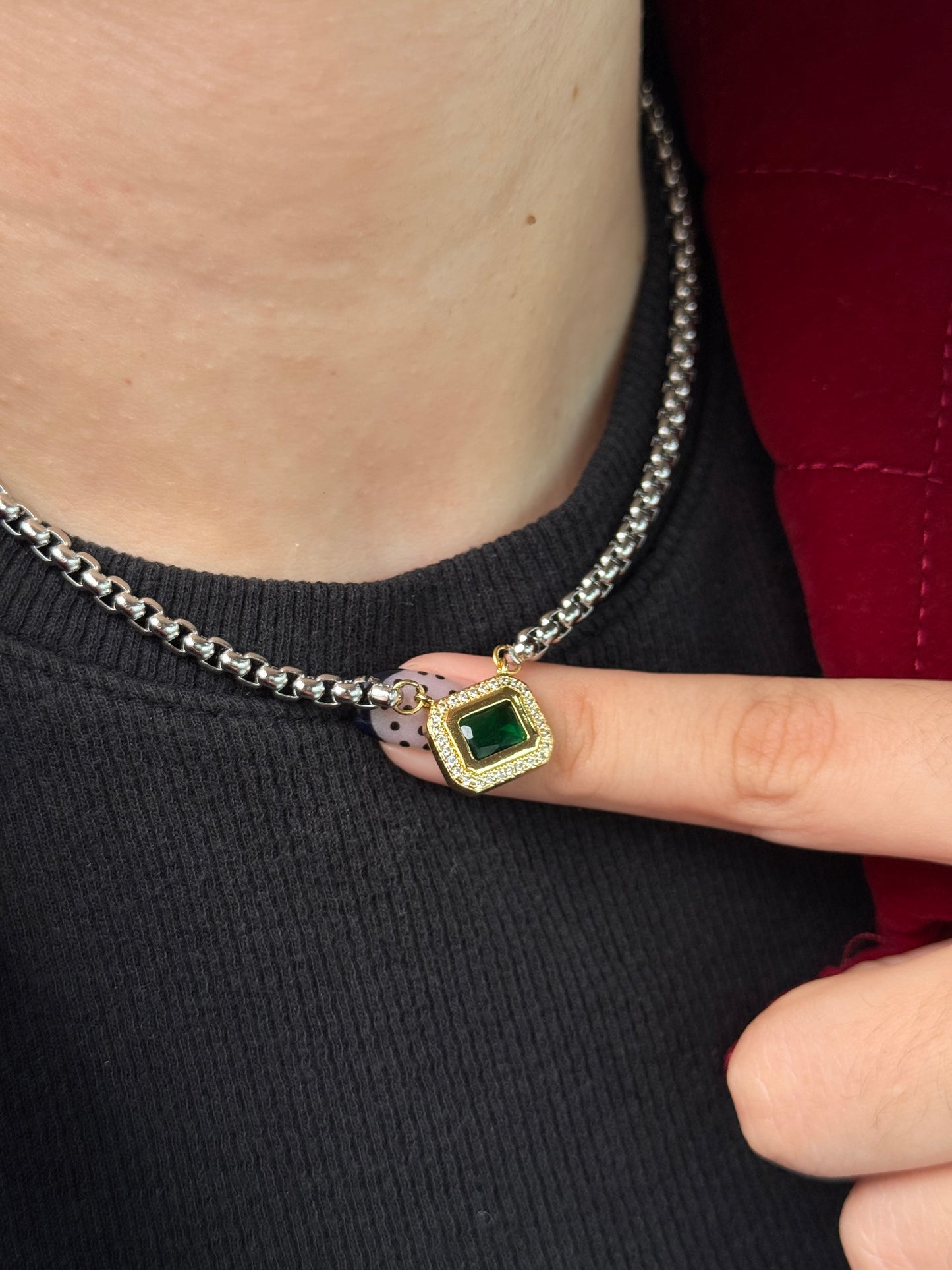 ESMERALDA NECKLACE