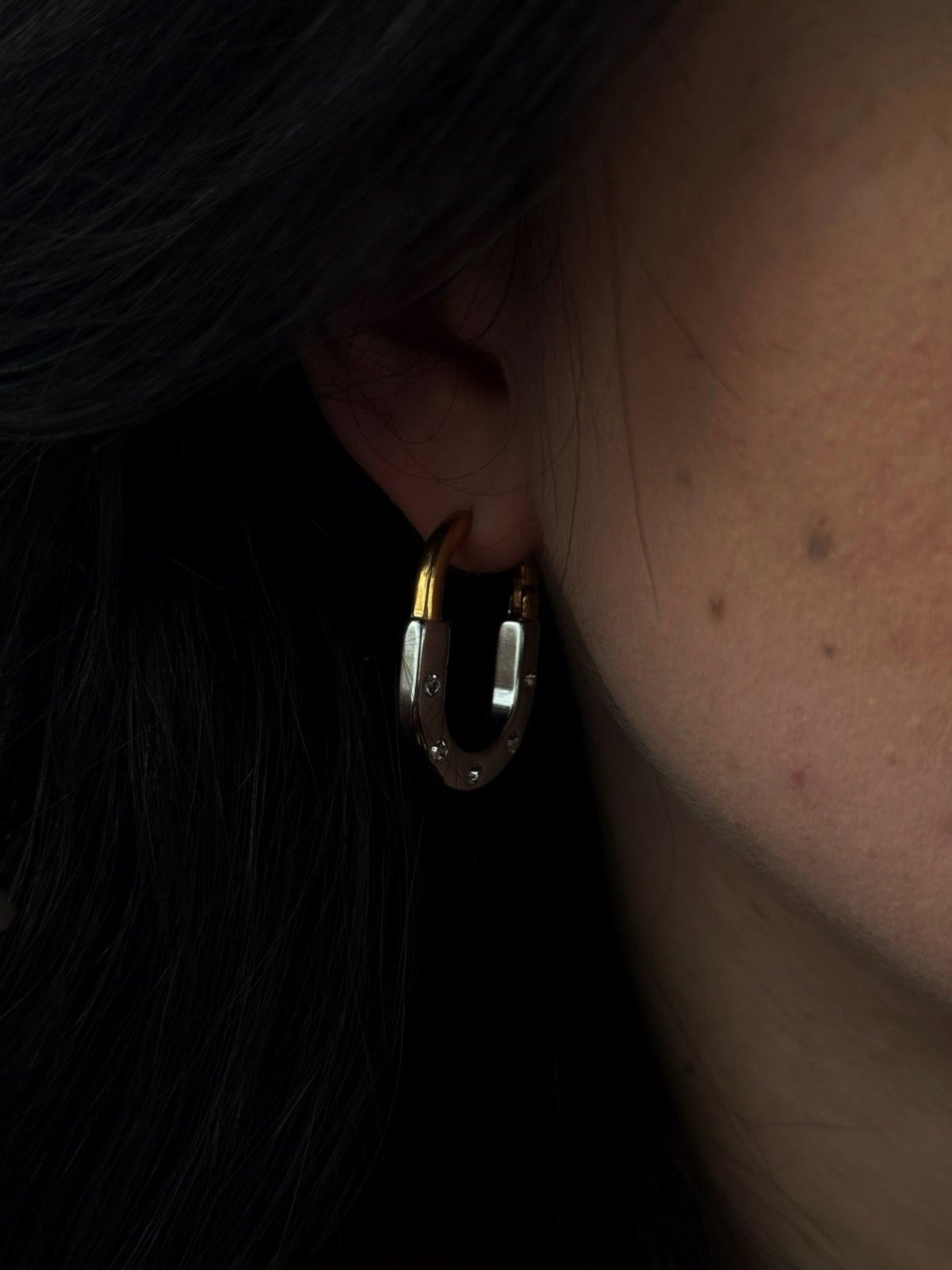VICTORIA EARRINGS
