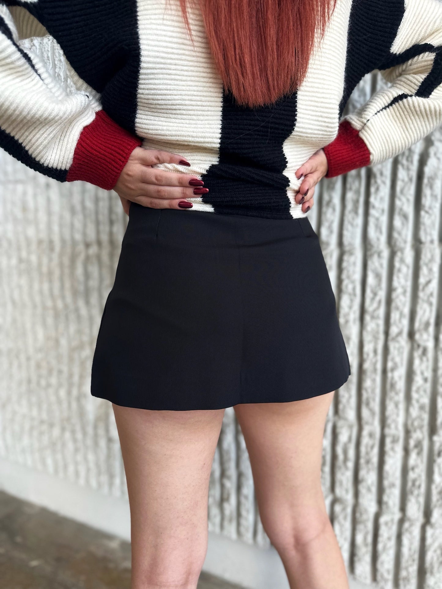 SPLIT SKIRT