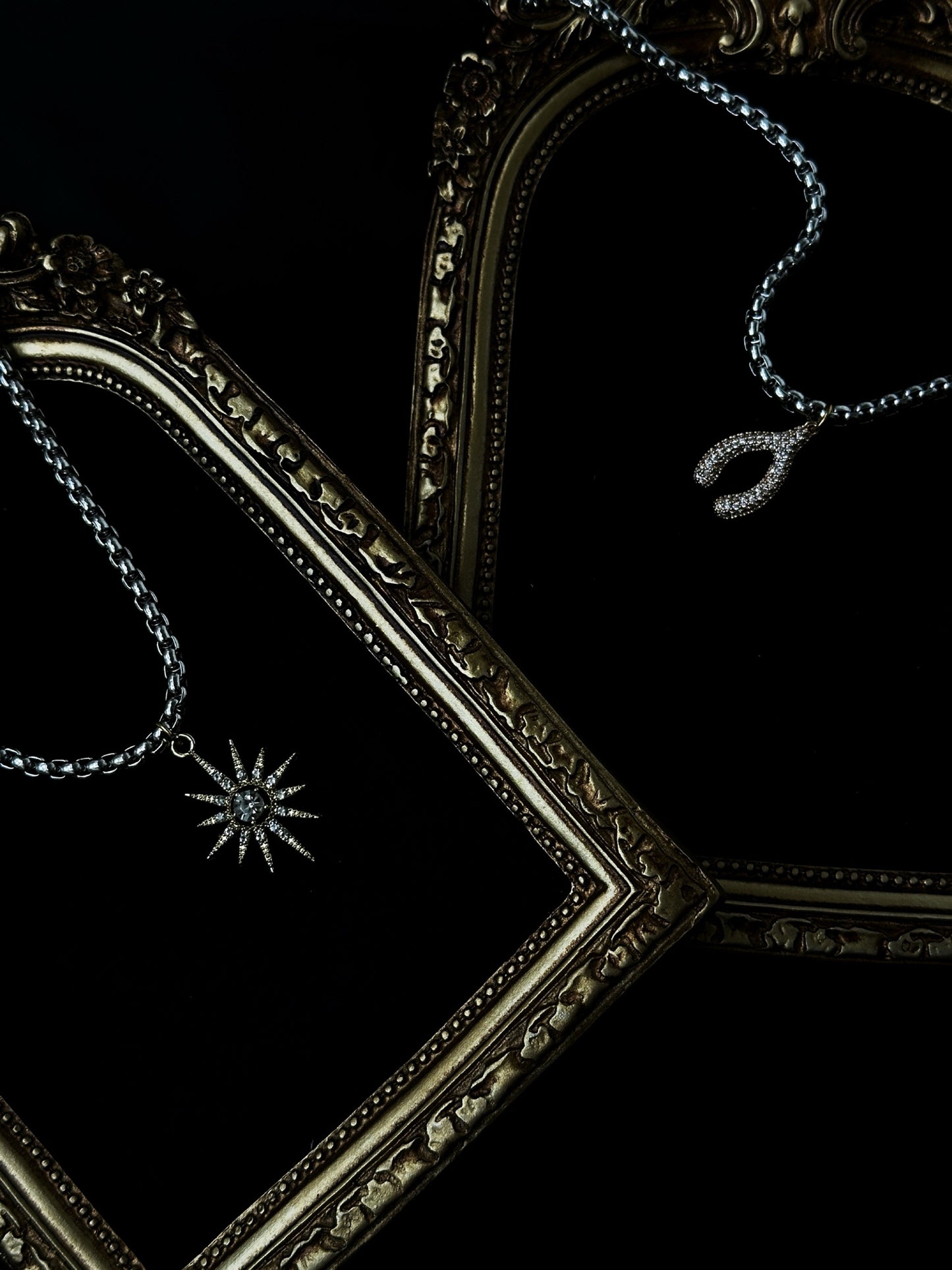 LUCKY BONE NECKLACE