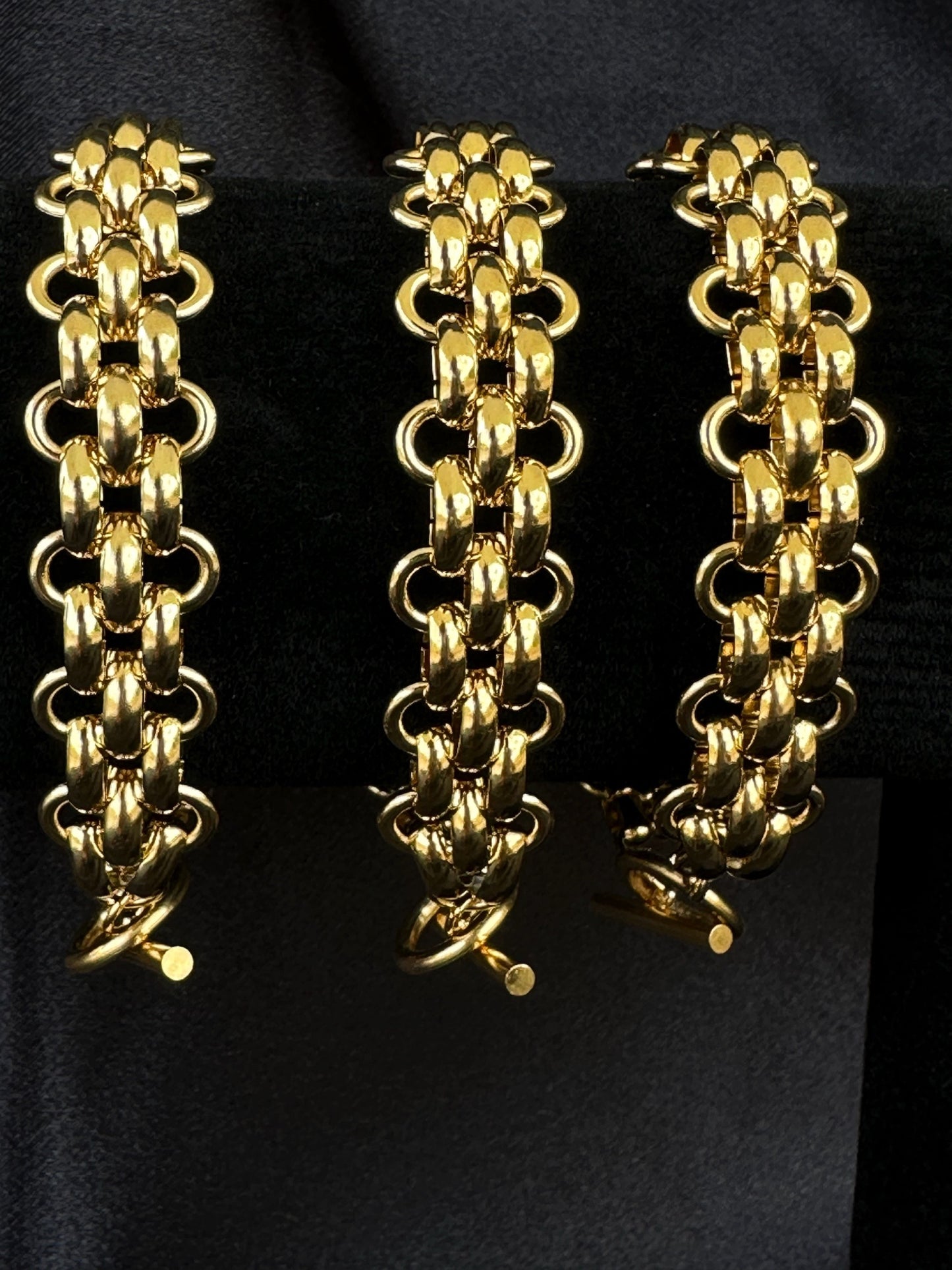 CHAIN BRACELETS