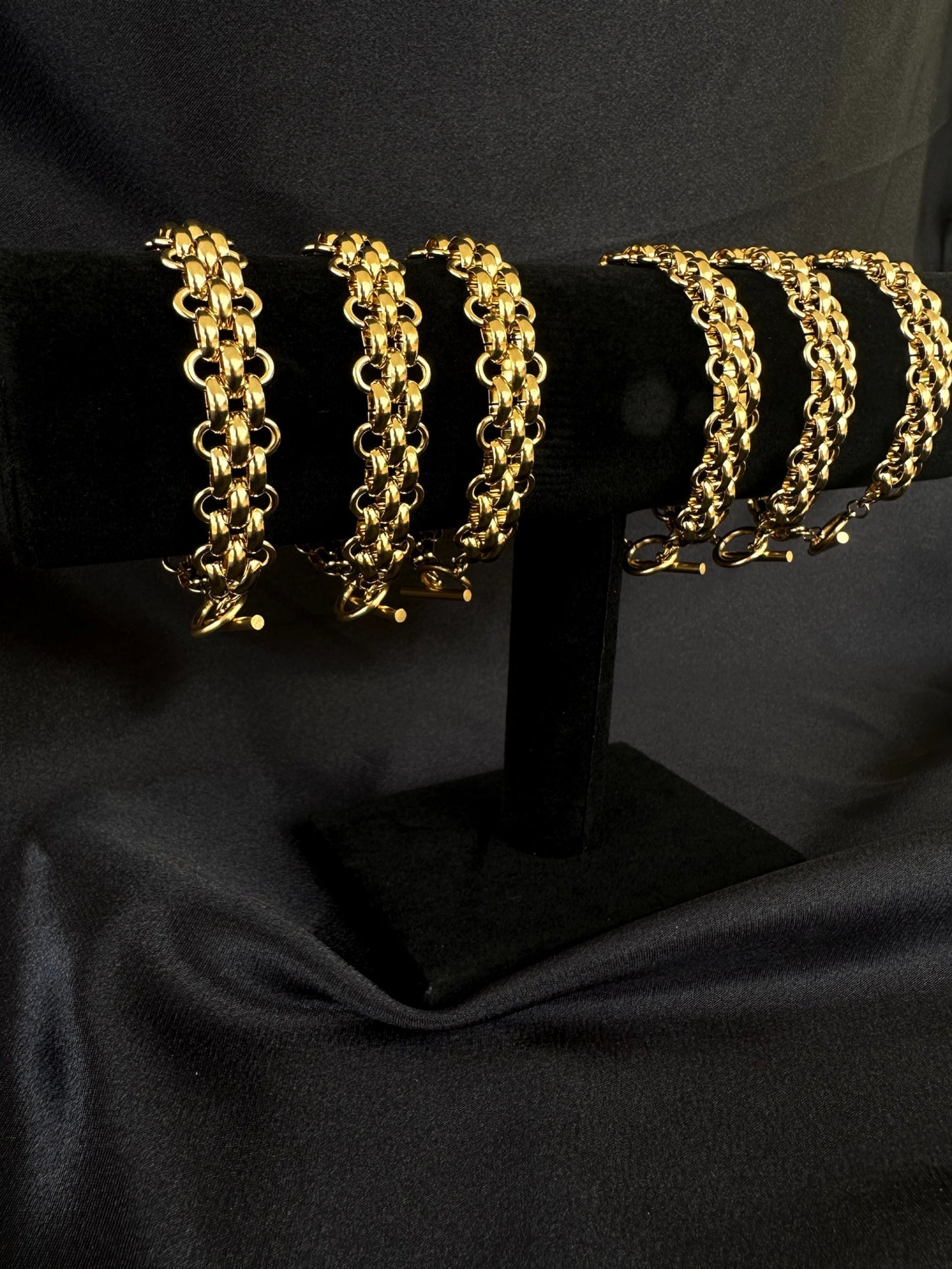 CHAIN BRACELETS