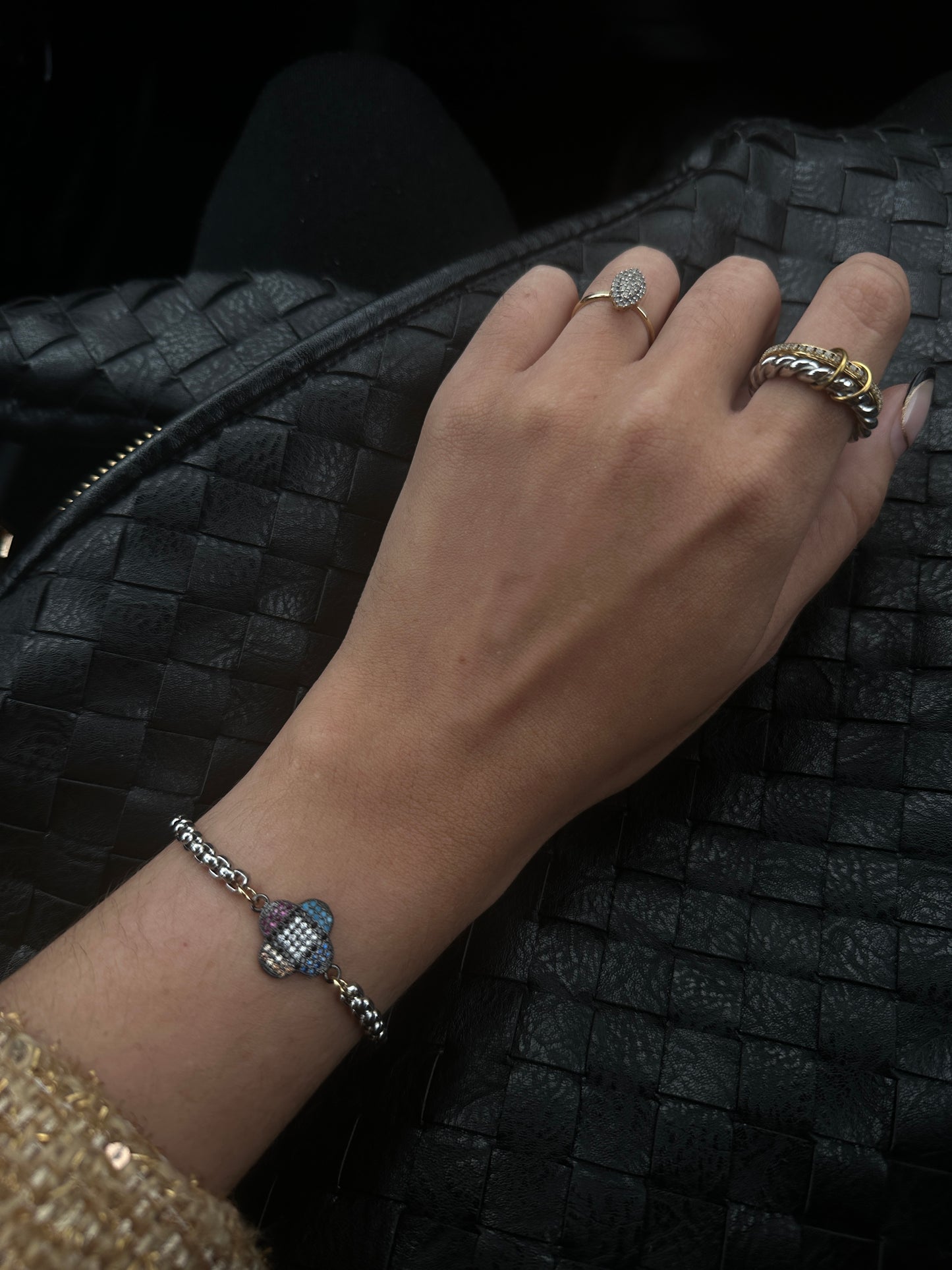 BLACK CLOVER BRACELET