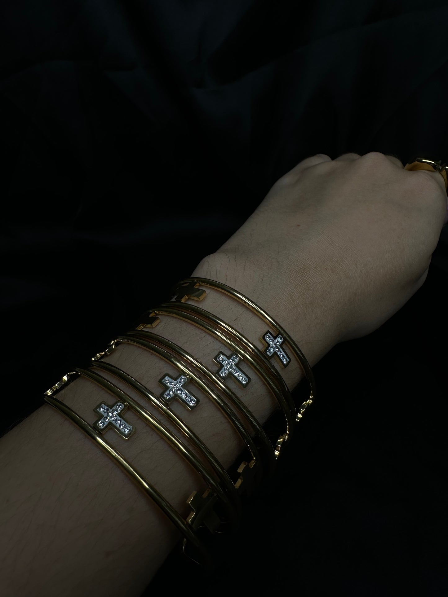 CRUZ BRACELETS